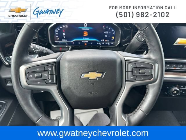 Used 2023 Chevrolet Silverado 1500 LT AWD/4WD image 16