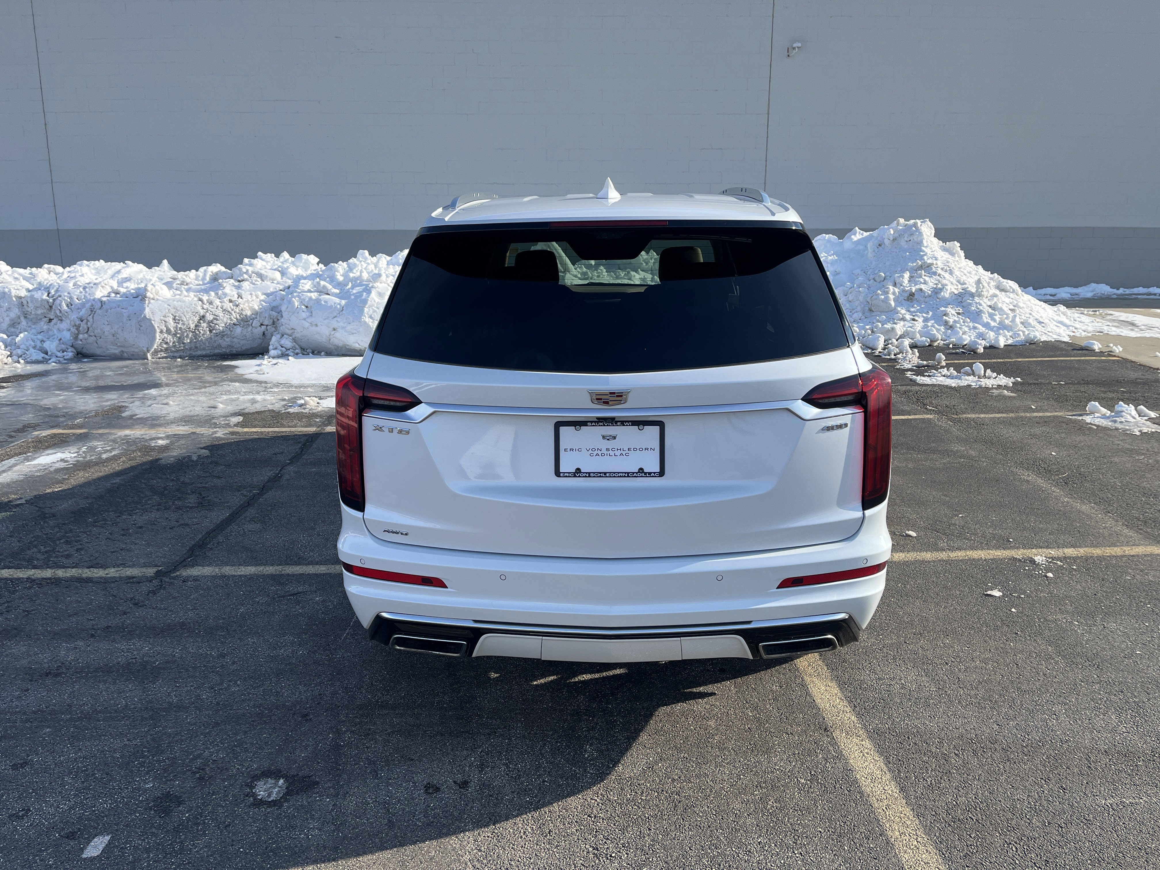 Used 2024 Cadillac XT6 Premium Luxury w/ Platinum Package image 5