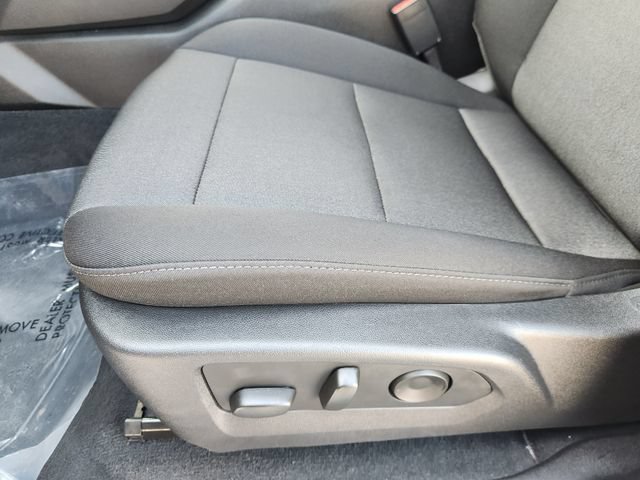Used 2025 Chevrolet Colorado W/T w/ WT Convenience Package II RWD image 25