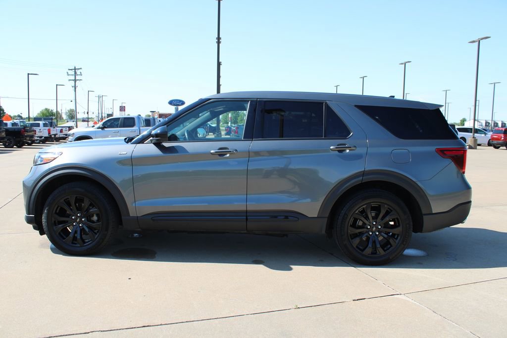 Used 2022 Ford Explorer ST-Line AWD/4WD image 20