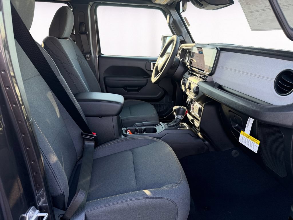 New 2026 Jeep Gladiator Sport AWD/4WD image 15