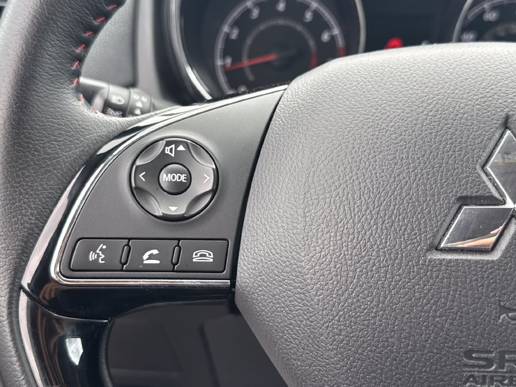 Used 2019 Mitsubishi Outlander Sport LE FWD image 14