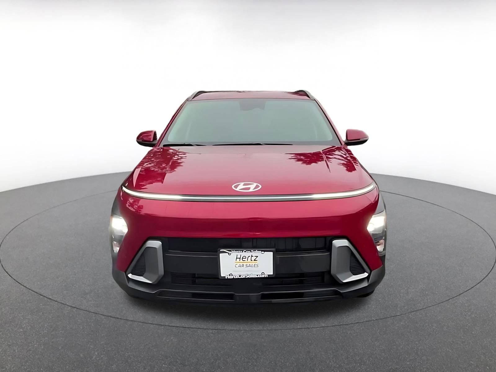 Used 2025 Hyundai Kona SEL image 3