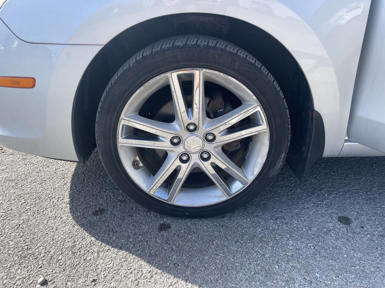 Used 2011 Hyundai Elantra image 16