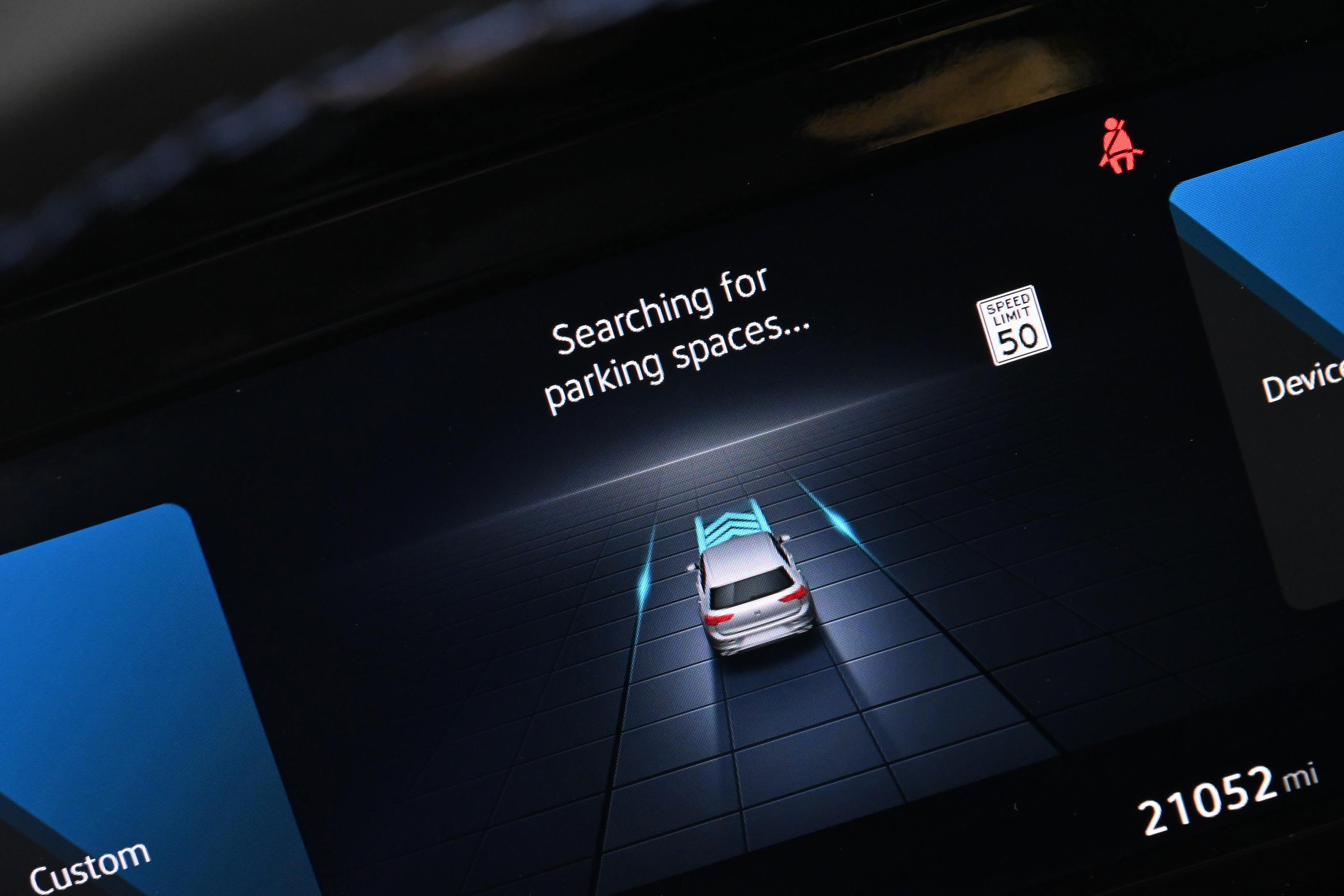 Used 2024 Volkswagen Golf R AWD/4WD image 35
