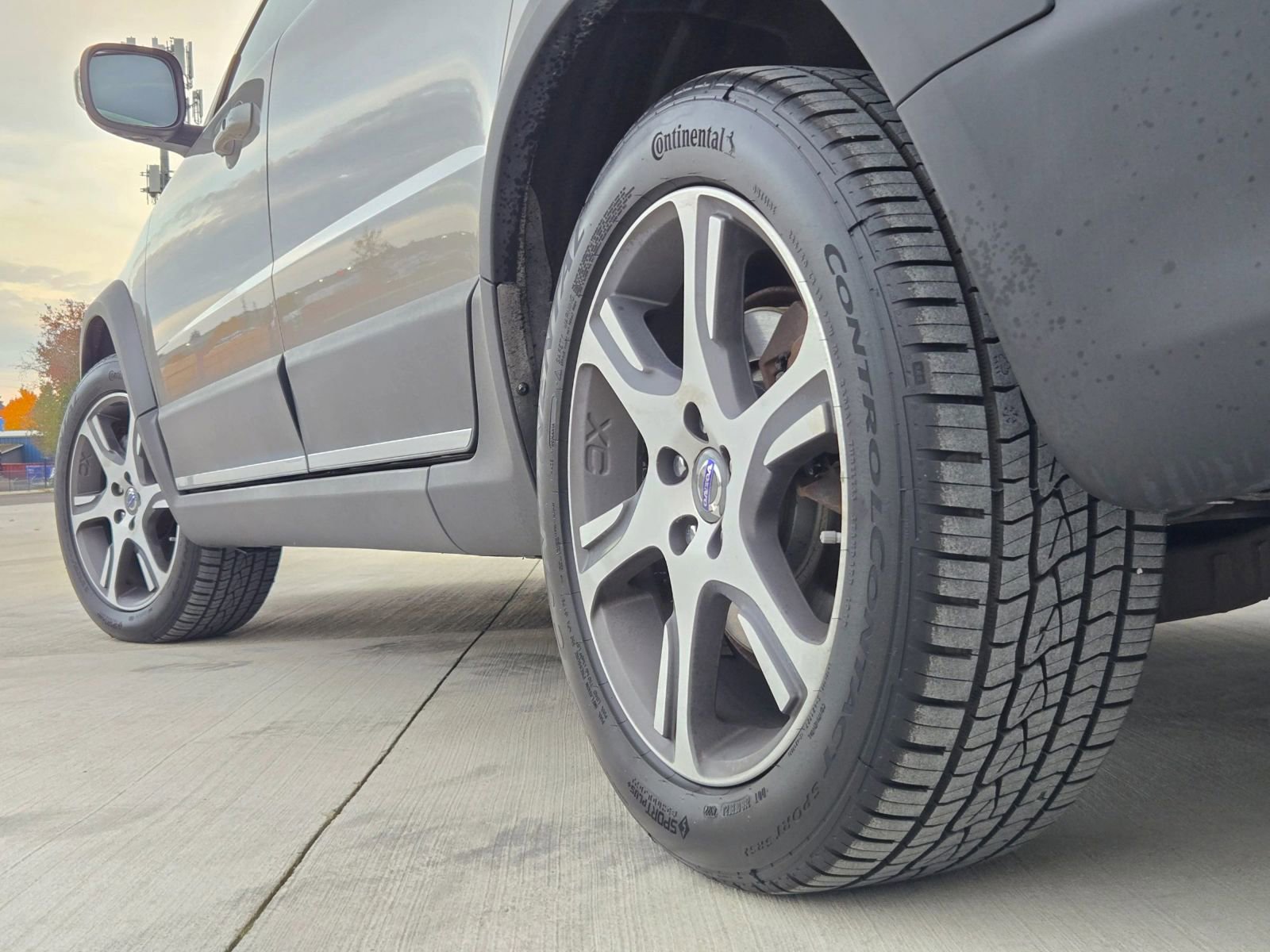 Used 2013 Volvo XC70 T6 image 34