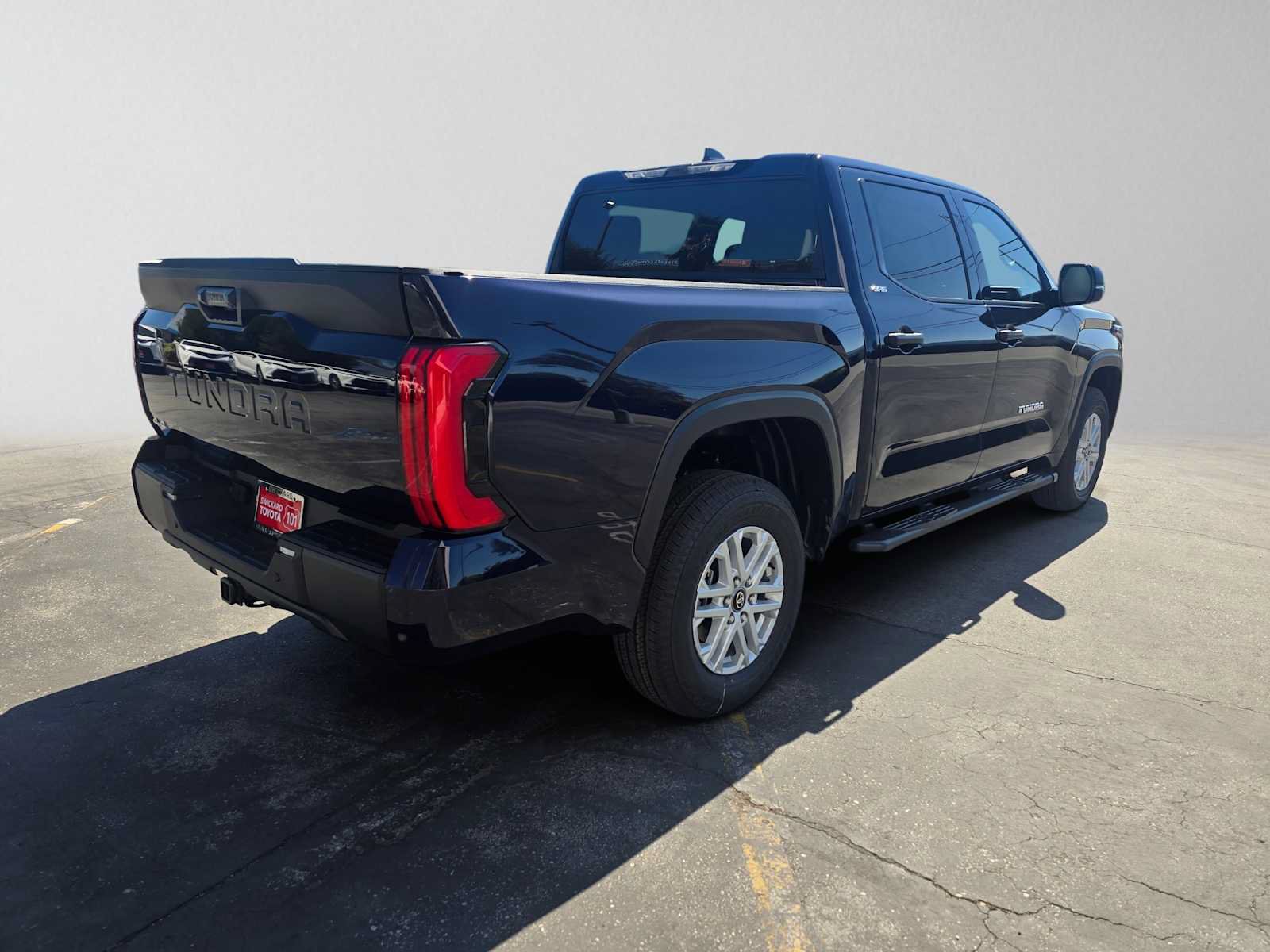 New 2026 Toyota Tundra SR5 w/ SR5 Convenience Package AWD/4WD image 3
