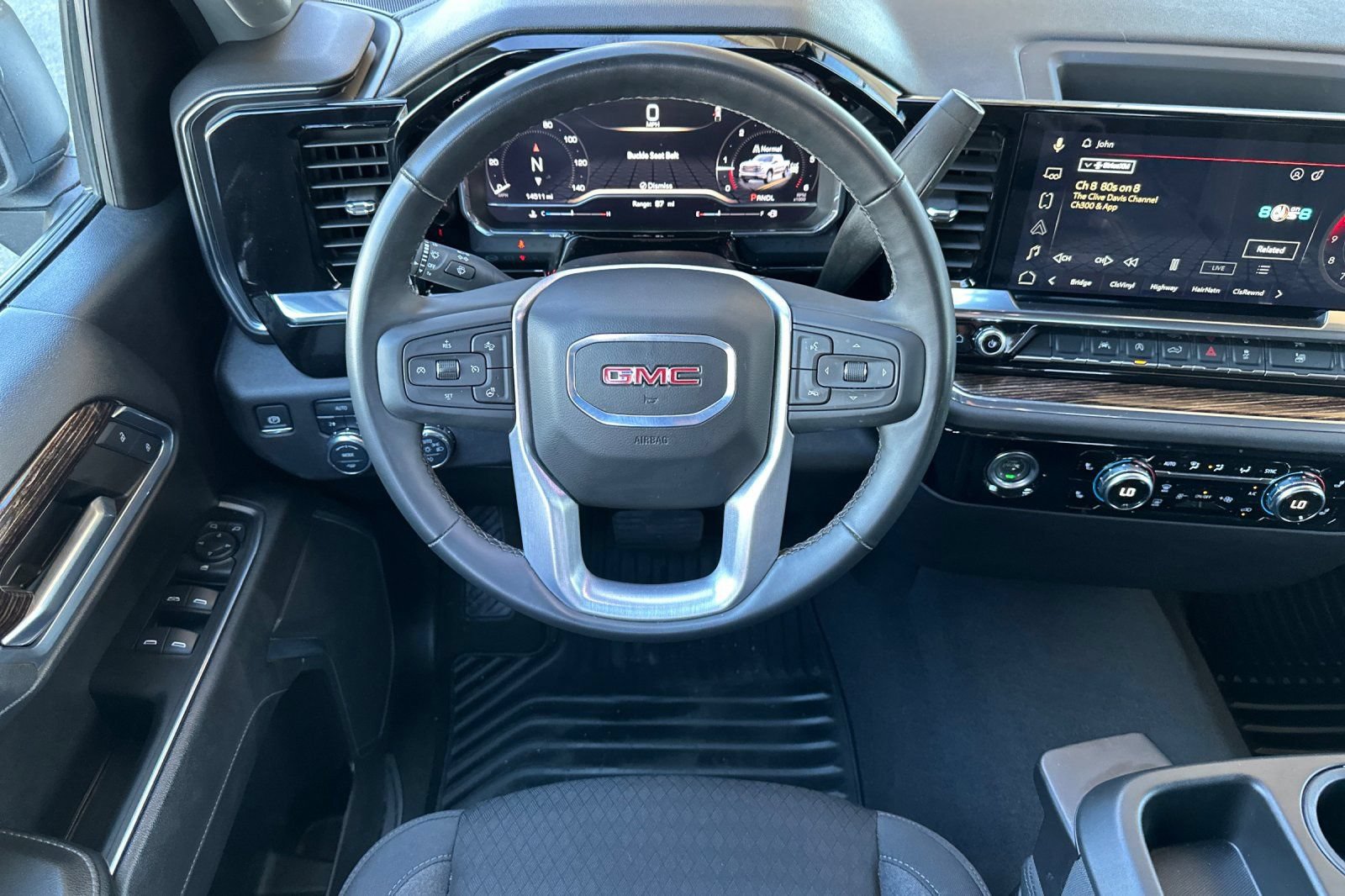 Used 2024 GMC Sierra 1500 Elevation AWD/4WD image 15