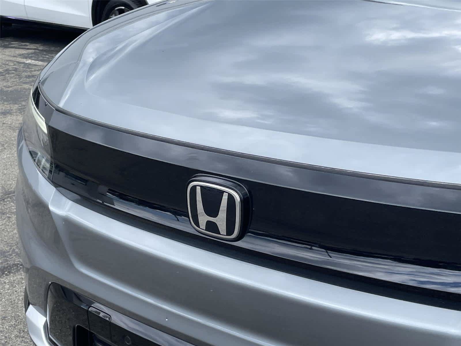 Used 2025 Honda Prologue Touring image 10