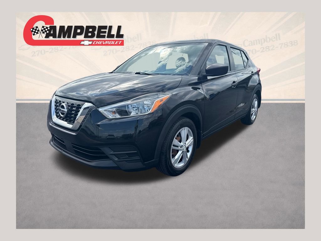 Used 2020 Nissan Kicks S image 1