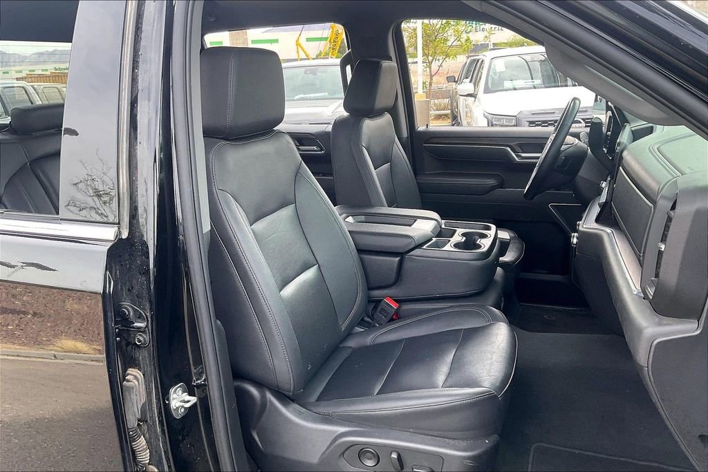 Used 2025 GMC Sierra 1500 SLT image 7