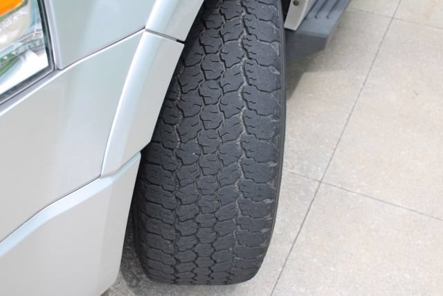 Used 2011 Ford Expedition XLT AWD/4WD image 12