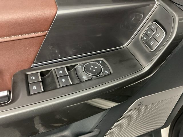 Used 2022 Ford F150 Lariat image 11