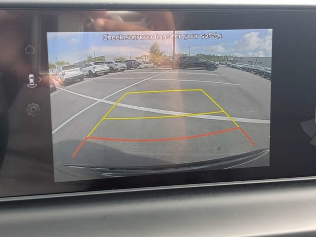 Used 2026 Kia Seltos EX FWD image 21