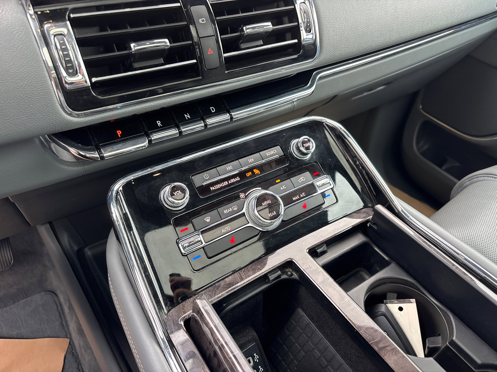 Certified 2019 Lincoln Navigator Select w/ Technology Package image 22