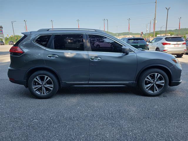 Used 2017 Nissan Rogue SL w/ SL Premium Package FWD image 22