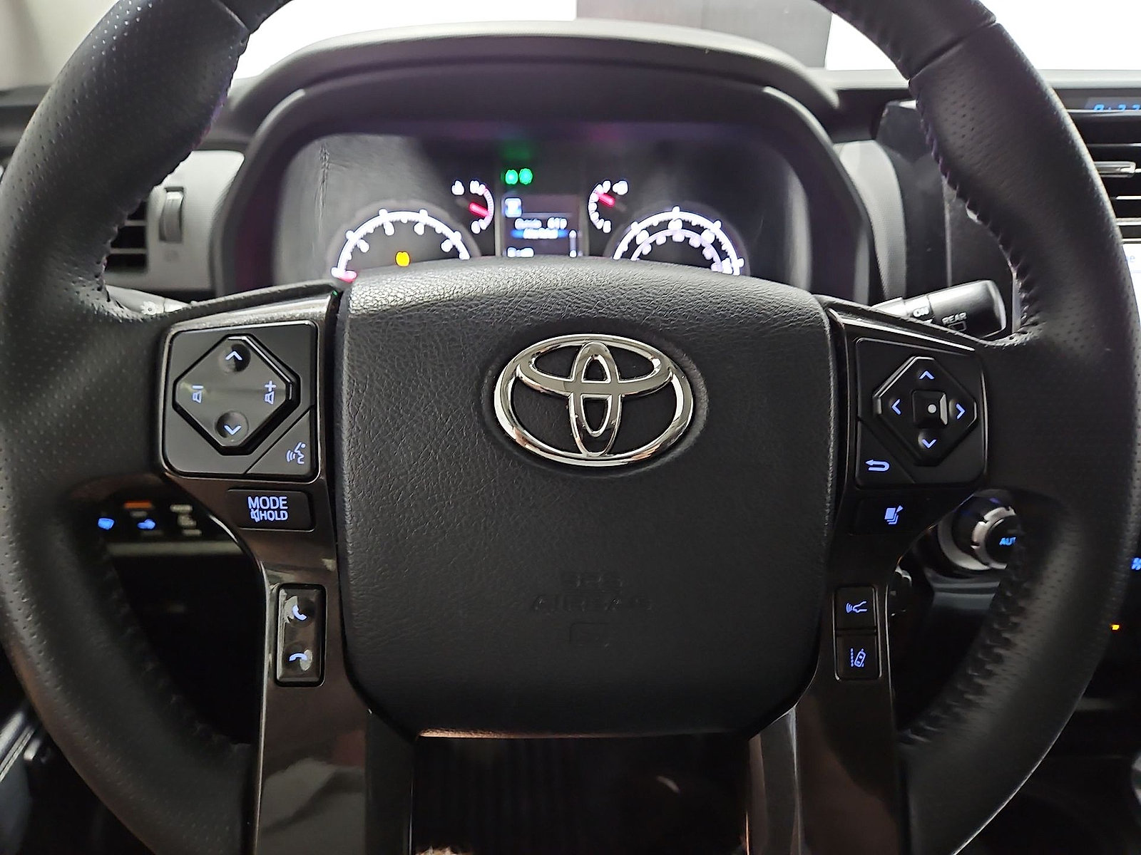 Used 2020 Toyota 4Runner Nightshade AWD/4WD image 21