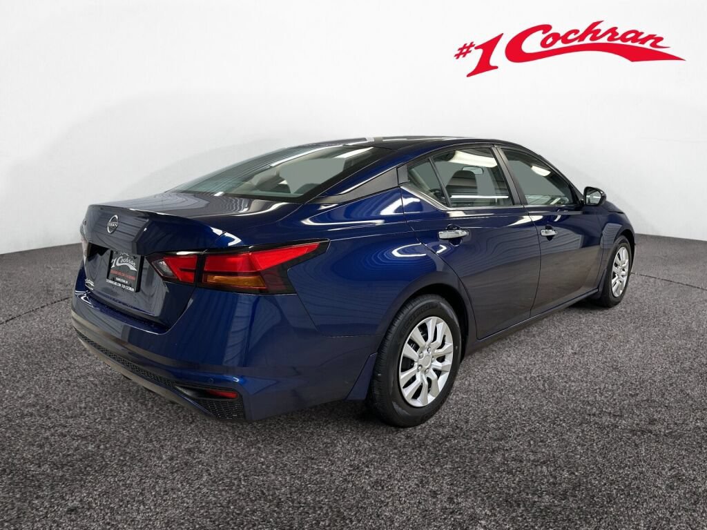 Used 2023 Nissan Altima 2.5 S FWD image 21