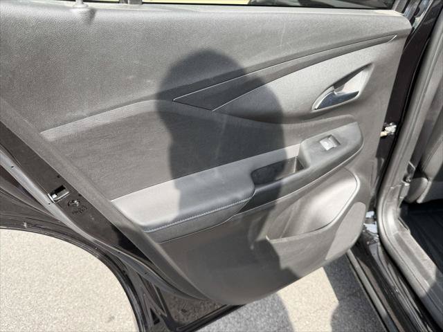 Used 2024 Buick Envista Sport Touring w/ Convenience I Package FWD image 14