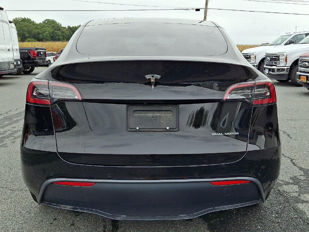 Used 2021 Tesla Model Y Long Range AWD/4WD image 5
