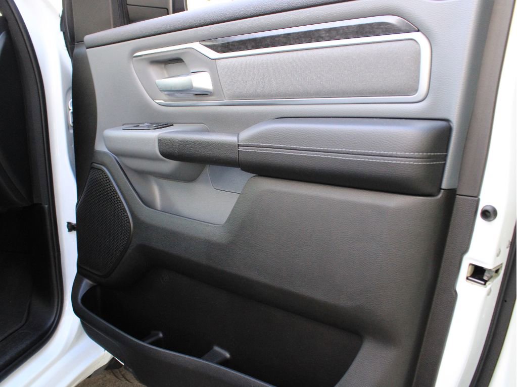 Used 2022 RAM 1500 Big Horn image 23
