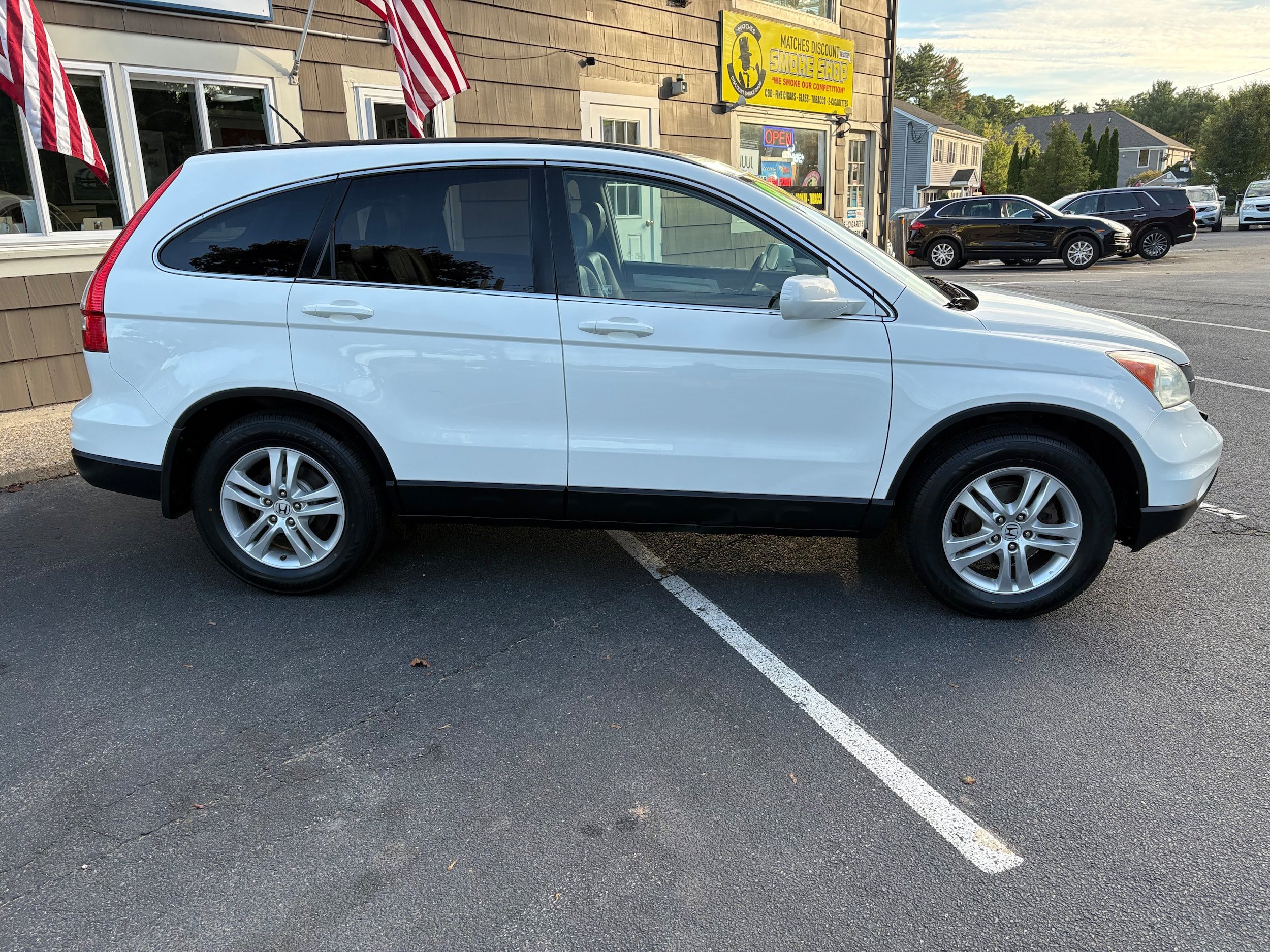 Used 2010 Honda CR-V EX-L image 4