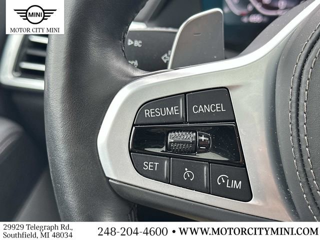 Used 2022 BMW X7 xDrive40i w/ M Sport Package image 27