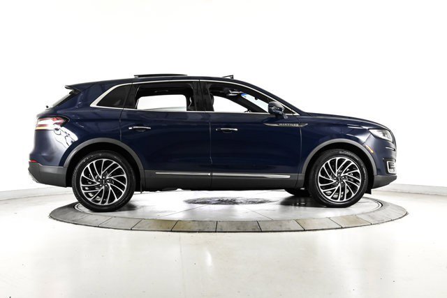 Used 2019 Lincoln Nautilus Reserve image 4