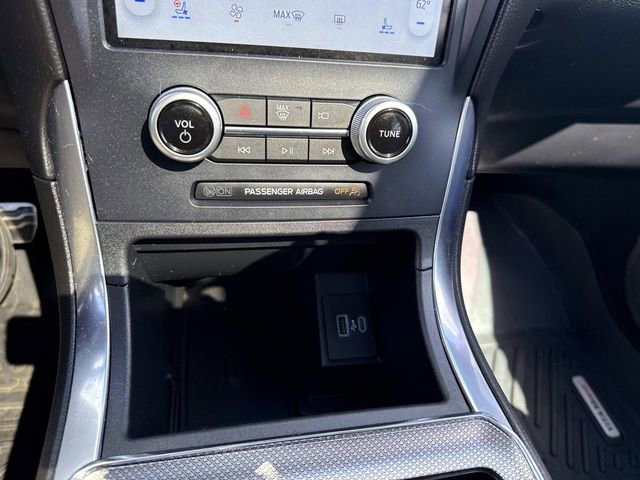 Used 2021 Ford Edge ST w/ Equipment Group 401A AWD/4WD image 30