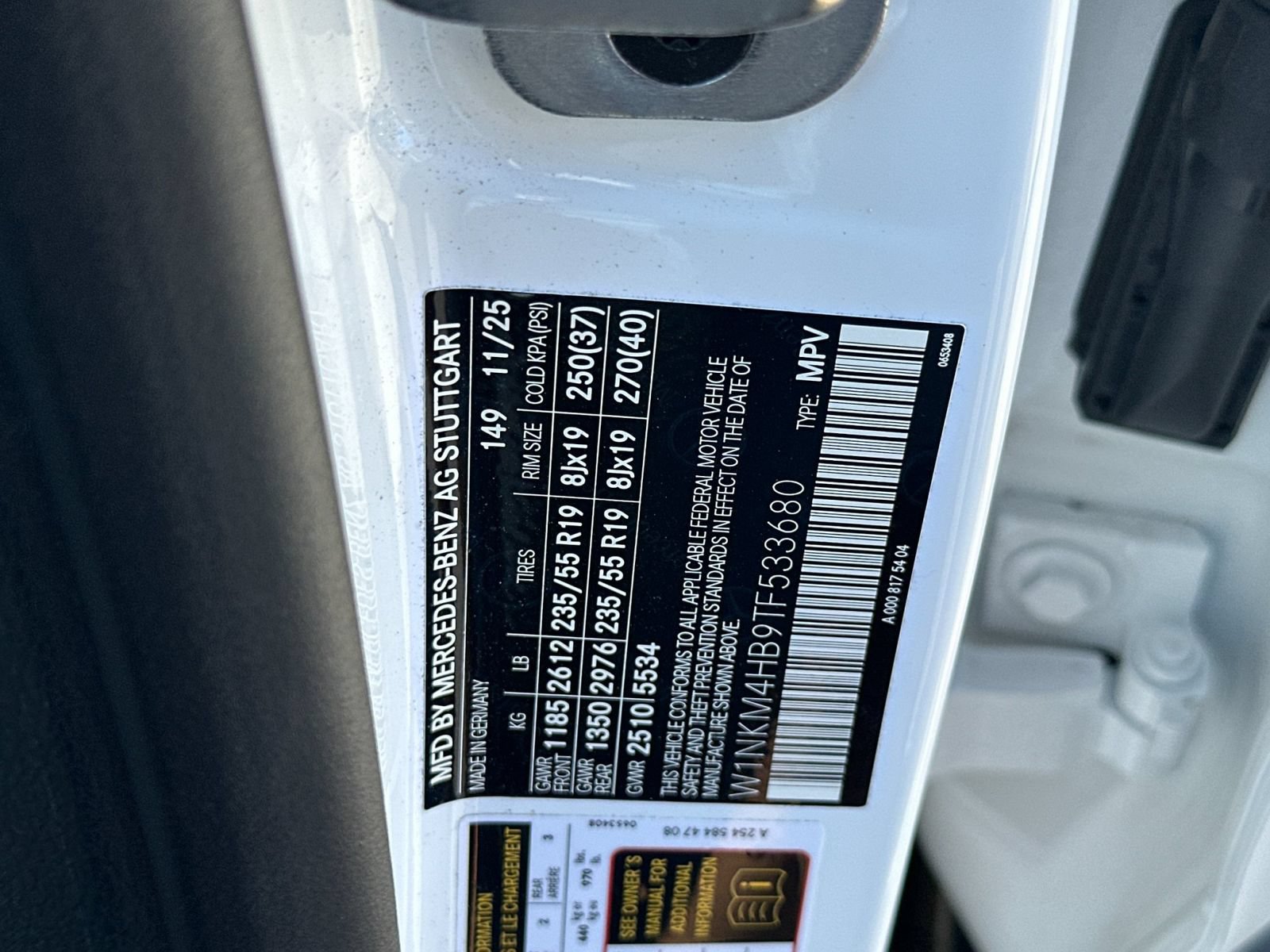 Used 2026 Mercedes-Benz GLC 300 4MATIC image 34
