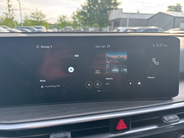 Certified 2025 Kia Sorento SX AWD/4WD image 14