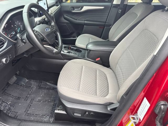 Used 2022 Ford Escape SE w/ Convenience Package FWD image 13