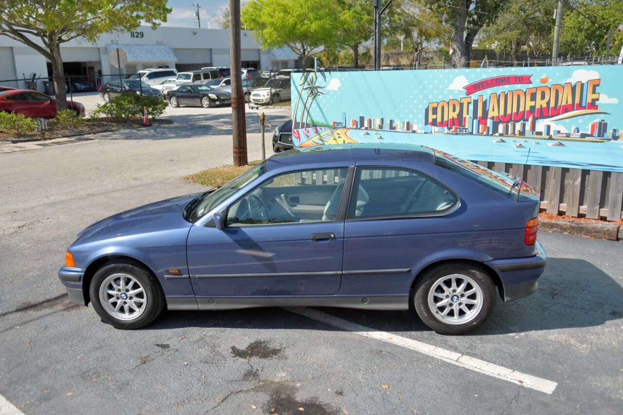 Used 1995 BMW 318ti Hatchback RWD image 8