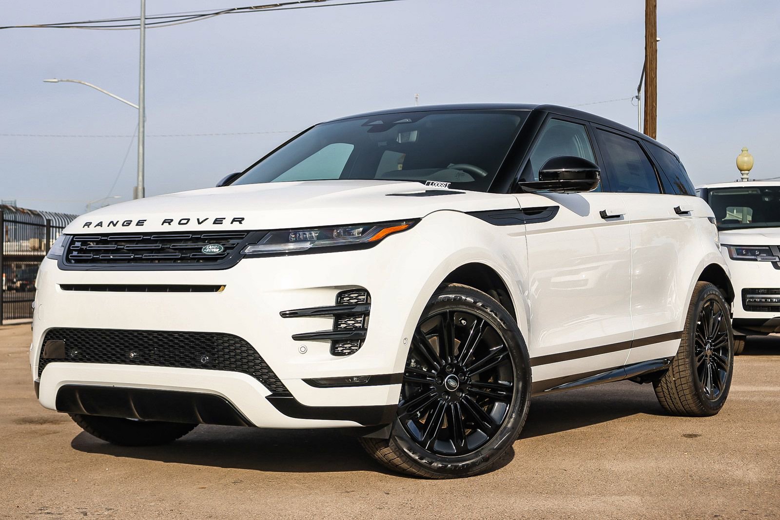 New 2026 Land Rover Range Rover Evoque Dynamic SE