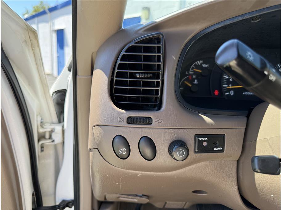 Used 2001 Toyota Tundra Limited AWD/4WD image 27