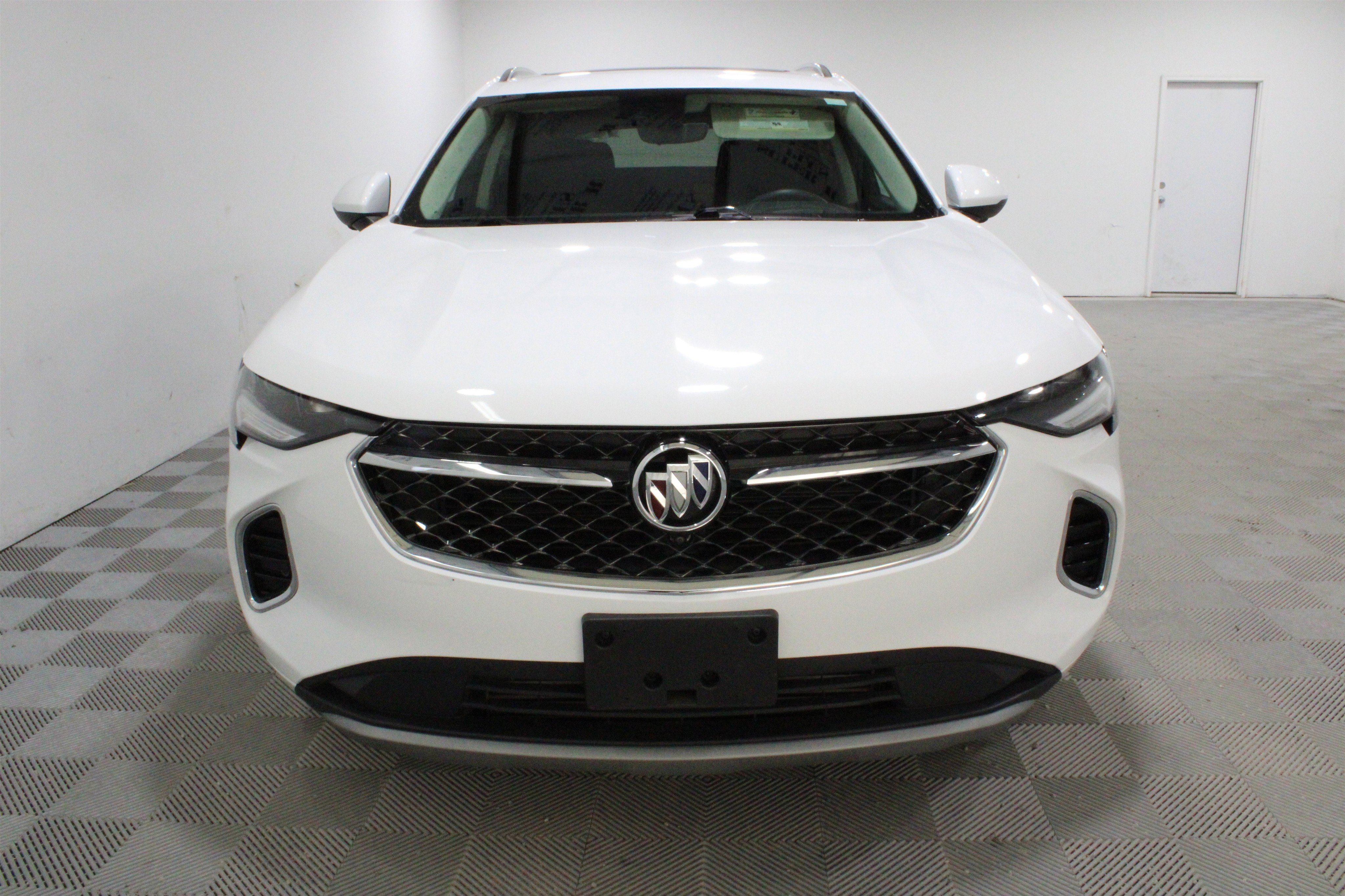 Used 2021 Buick Envision Avenir w/ Technology Package II image 33