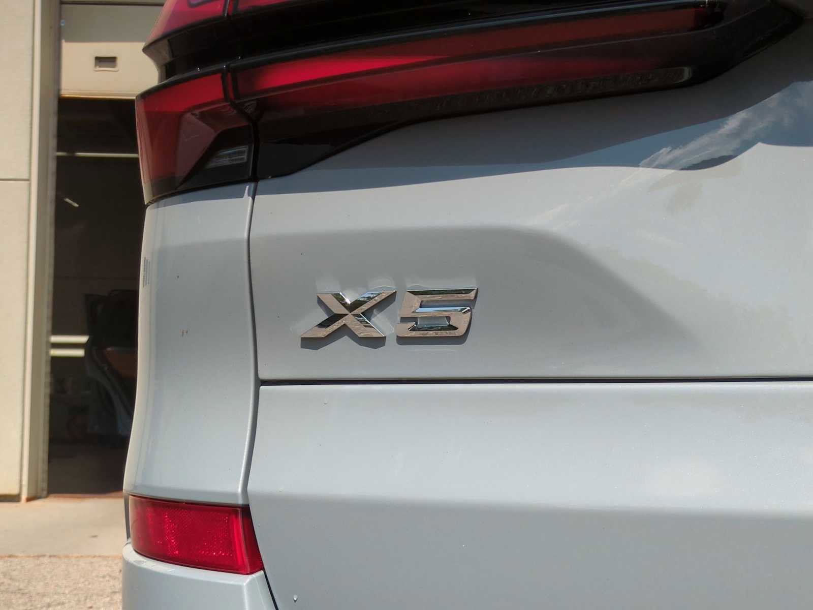 New 2026 BMW X5 xDrive40i w/ M Sport Package image 13