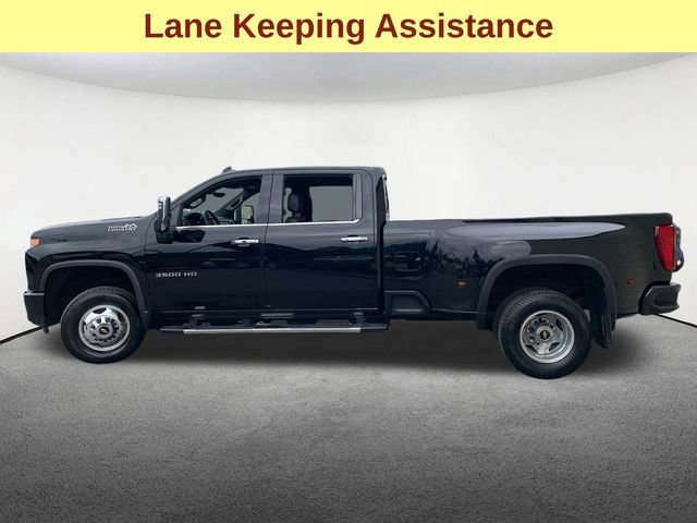 Used 2022 Chevrolet Silverado 3500 High Country w/ Technology Package image 6
