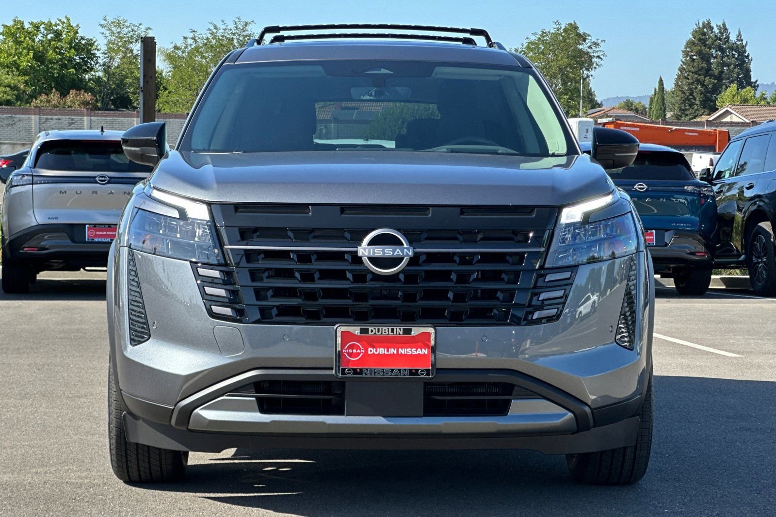 New 2026 Nissan Pathfinder Platinum AWD/4WD image 9