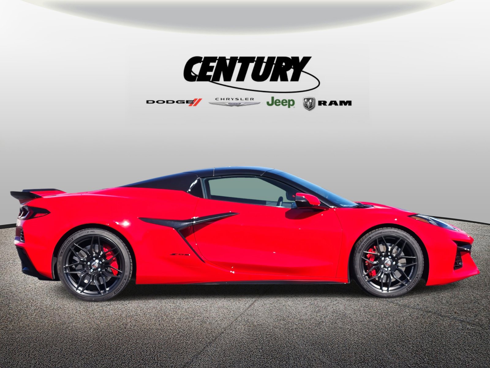 Used 2023 Chevrolet Corvette Z06 image 2