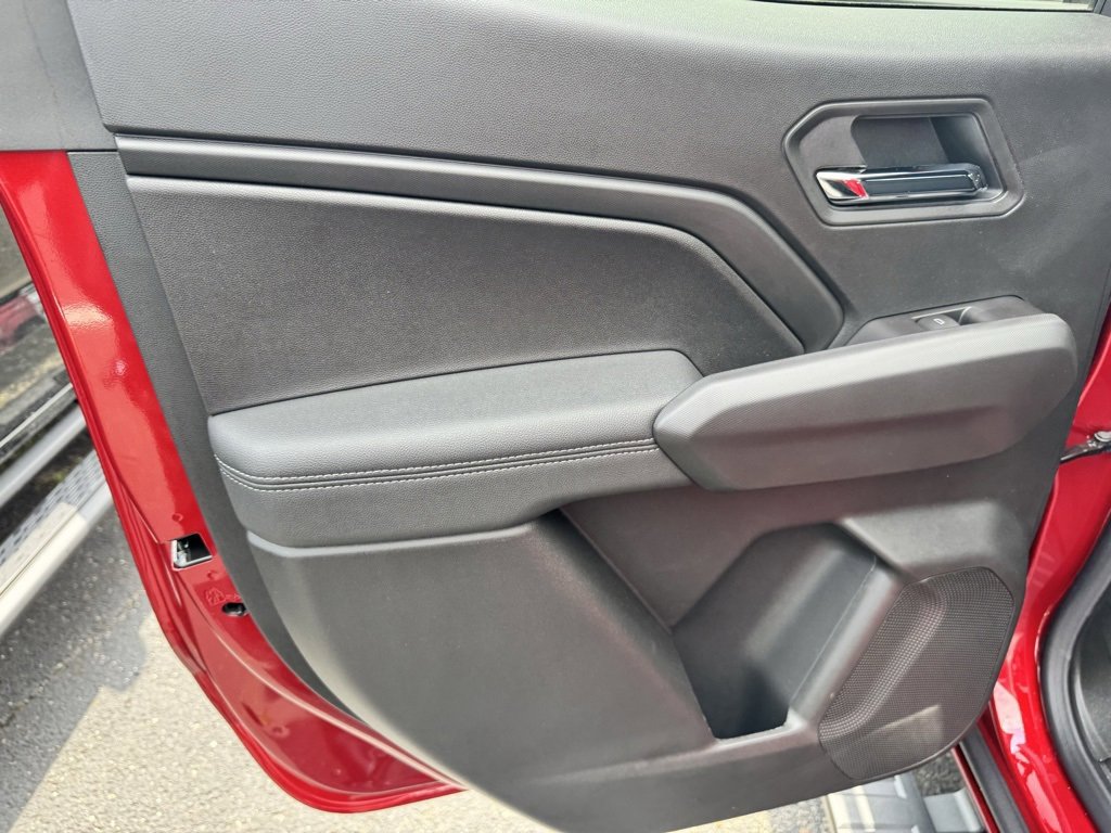 New 2025 GMC Canyon Elevation w/ Convenience Package image 34