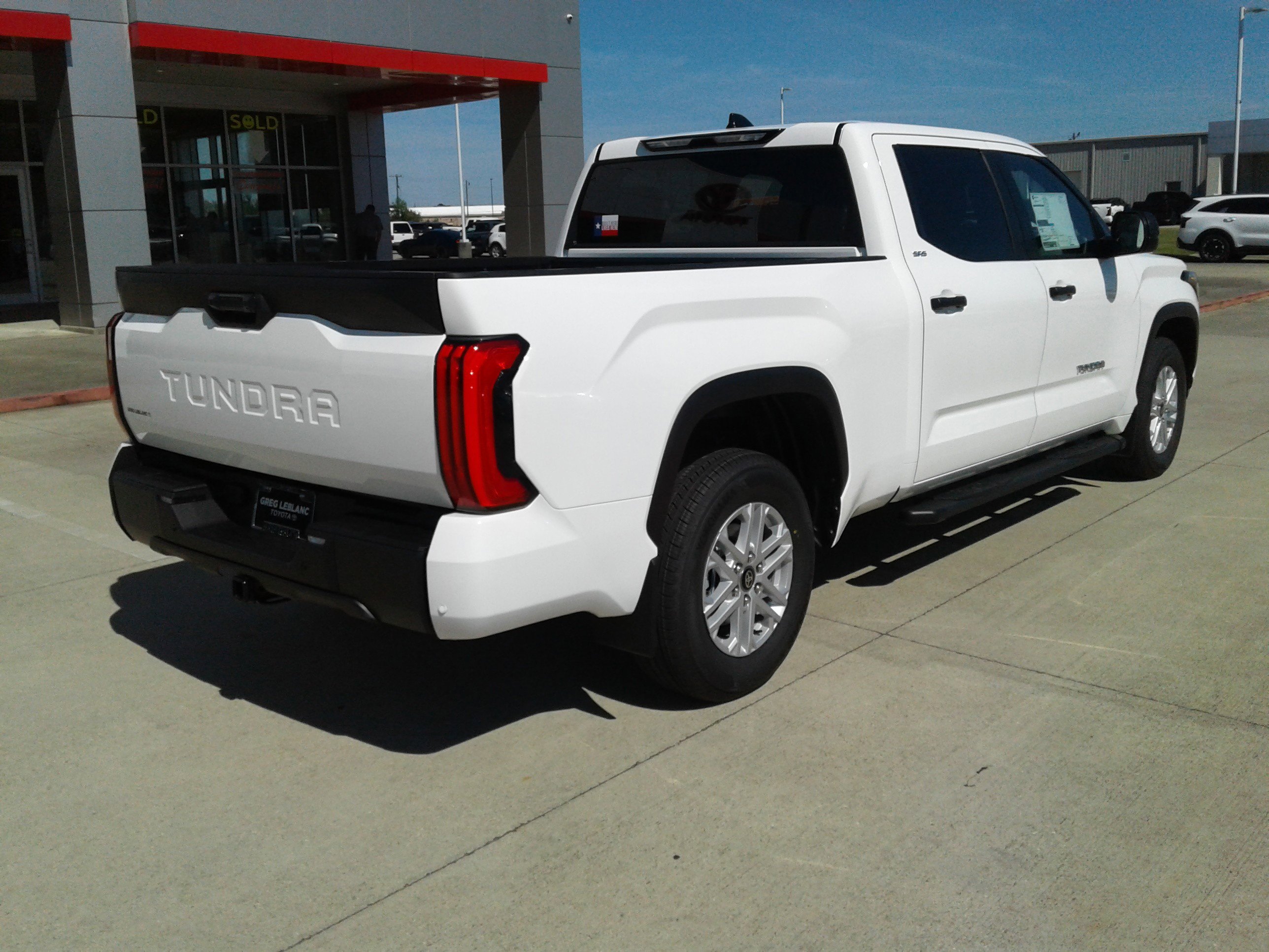 New 2026 Toyota Tundra SR5 image 2