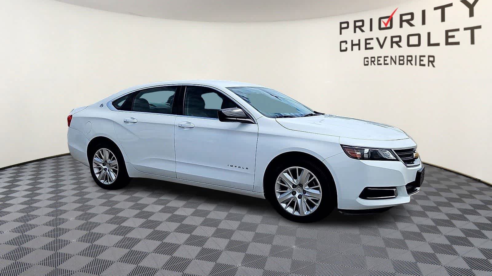 Certified 2019 Chevrolet Impala LS FWD image 2