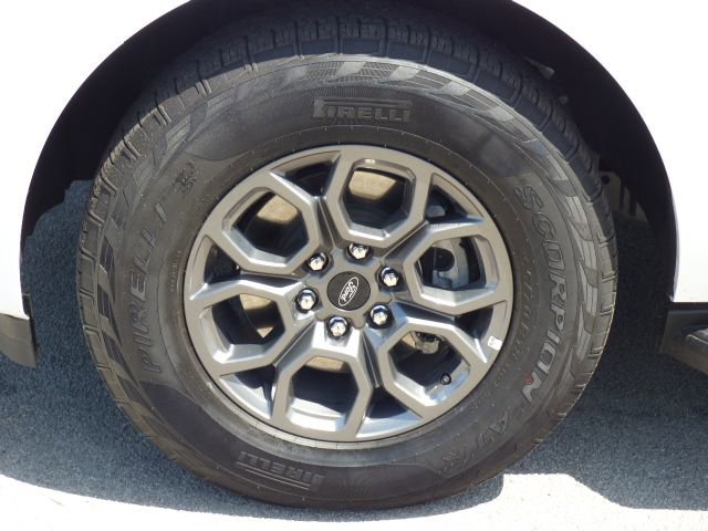 Used 2025 Ford Expedition Active RWD image 9