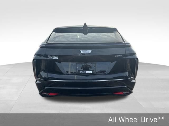 Used 2024 Cadillac Lyriq Tech w/ LPO, Floor Liner Package AWD/4WD image 9