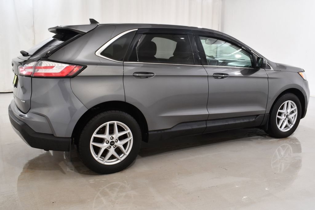 Used 2023 Ford Edge SEL w/ Convenience Package image 11