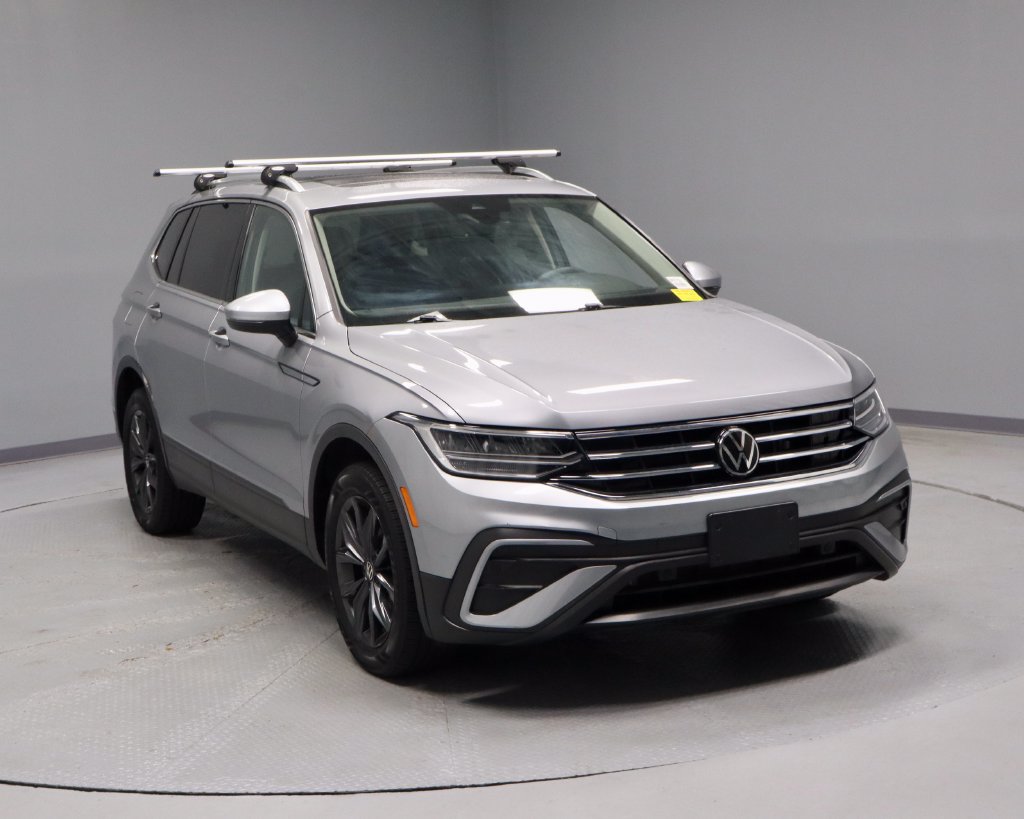 Used 2022 Volkswagen Tiguan SE