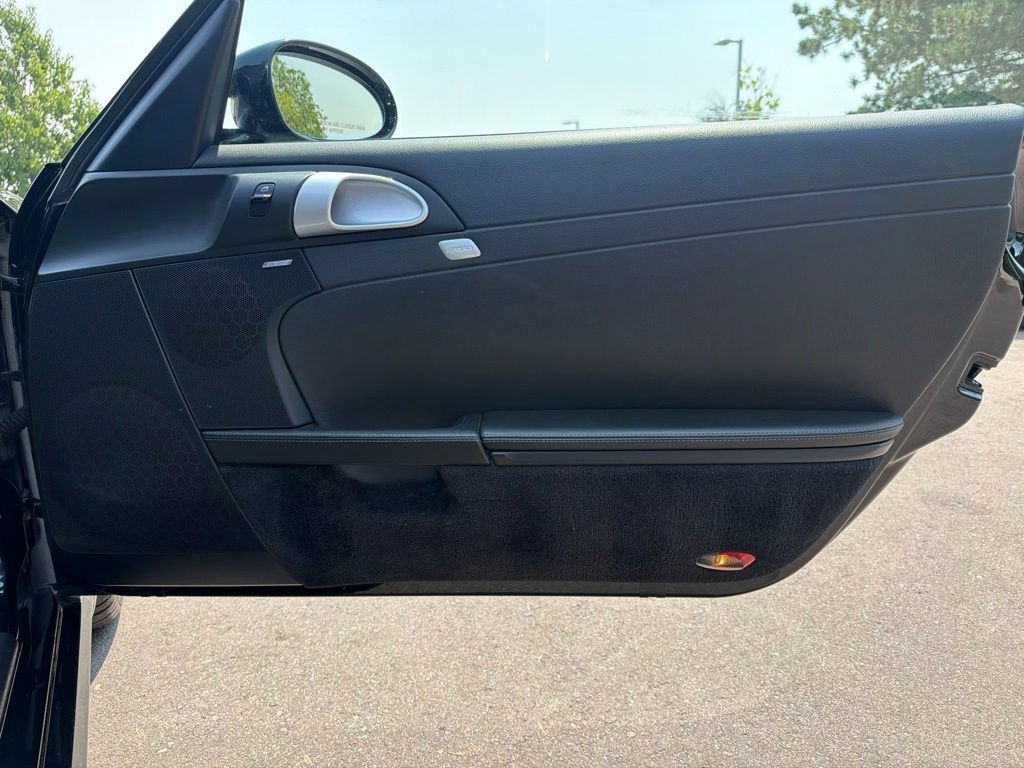 Used 2007 Porsche Cayman S RWD image 9