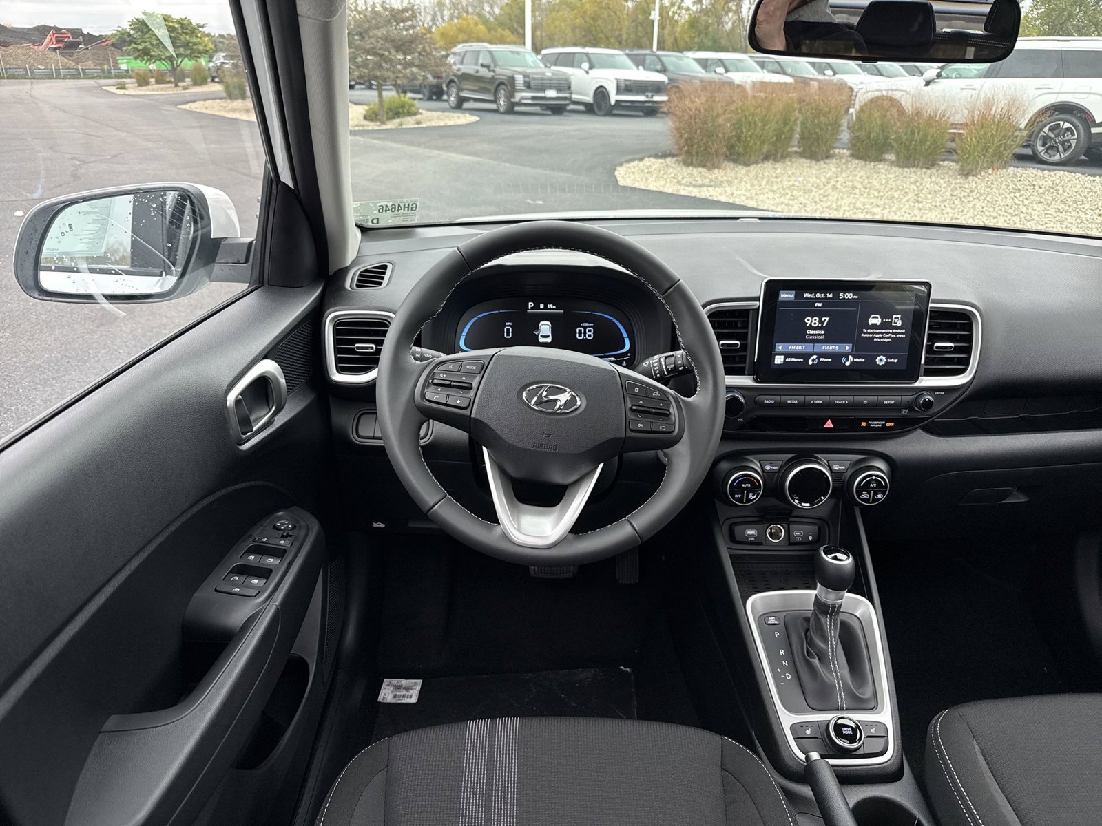 New 2026 Hyundai Venue SEL FWD image 15