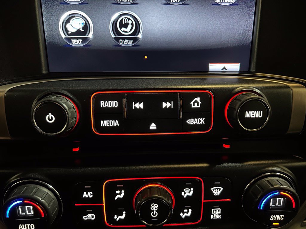 Used 2015 GMC Sierra 2500 Denali AWD/4WD image 30